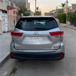 تۆیۆتا هایلاندەر